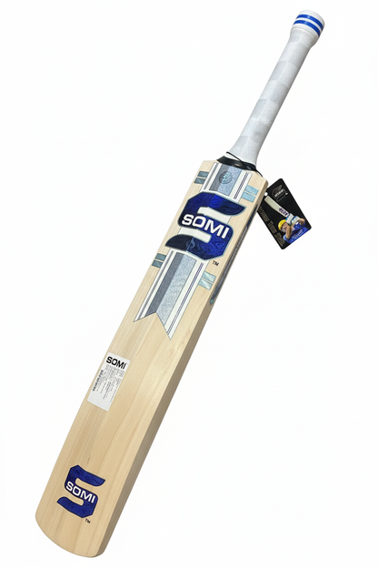 SOMI Storm Cricket Bat - Face View showing Premium Willow Grain